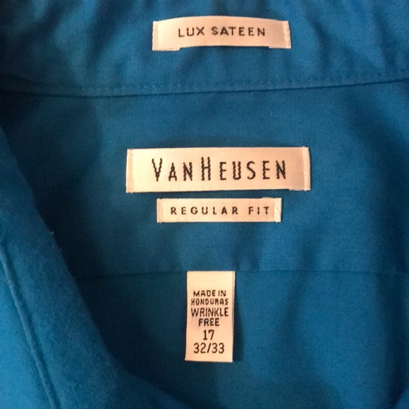 Never been worn! Blue, men’s button down shirt. - Picture 3 of 4